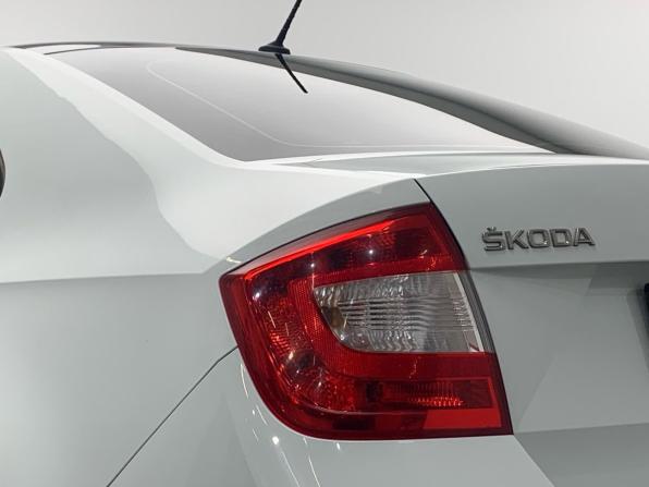 Skoda Rapid I с пробегом 2016 года, цена 853 000 рублей, 226826 км, лифтбек, Автокод Объявления