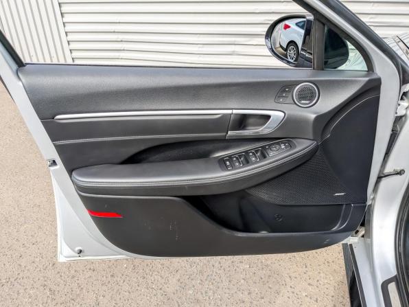 Hyundai Sonata VIII (DN8) с пробегом 2022 года, цена 2 940 000 рублей, 47846 км, седан, Автокод Объявления