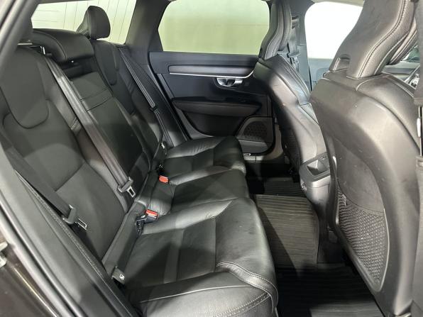 Volvo V90 Cross Country I с пробегом 2018 года, цена 2 865 000 рублей, 218806 км, универсал, Автокод Объявления