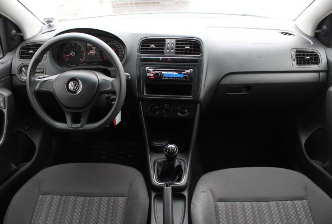 Volkswagen Polo V Рестайлинг с пробегом 2017 года, цена 970 000 рублей, 132267 км, седан, Автокод Объявления