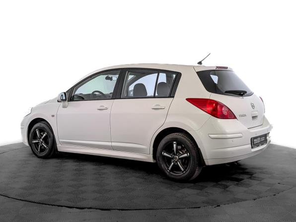 Nissan Tiida I Рестайлинг с пробегом 2013 года, цена 975 000 рублей, 85346 км, хэтчбек, Автокод Объявления