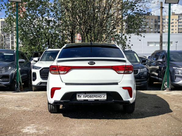 Kia Rio IV с пробегом 2018 года, цена 809 000 рублей, 214000 км, седан, Автокод Объявления