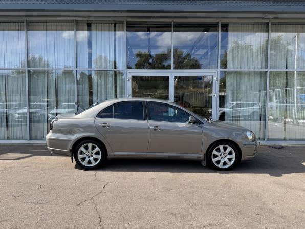 Toyota Avensis II с пробегом 2006 года, цена 700 000 рублей, 360846 км, седан, Автокод Объявления