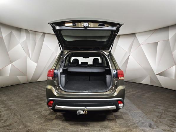 Mitsubishi Outlander III Рестайлинг 2 с пробегом 2016 года, цена 1 549 000 рублей, 218932 км, внедорожник, Автокод Объявления
