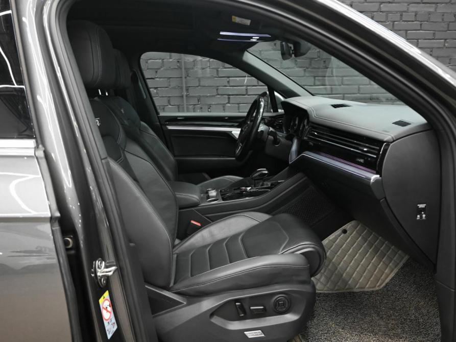 Volkswagen Touareg III Екатеринбург  - изображение 11