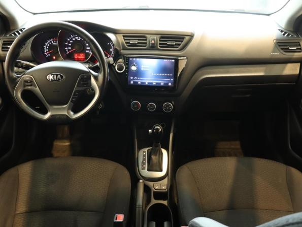 Kia Rio III Рестайлинг с пробегом 2016 года, цена 789 000 рублей, 201605 км, седан, Автокод Объявления