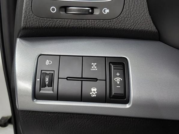 Kia Sorento II Рестайлинг с пробегом 2013 года, цена 1 510 000 рублей, 195387 км, внедорожник, Автокод Объявления