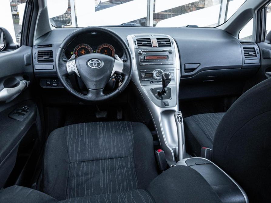 Toyota Auris I Ставрополь  - изображение 6