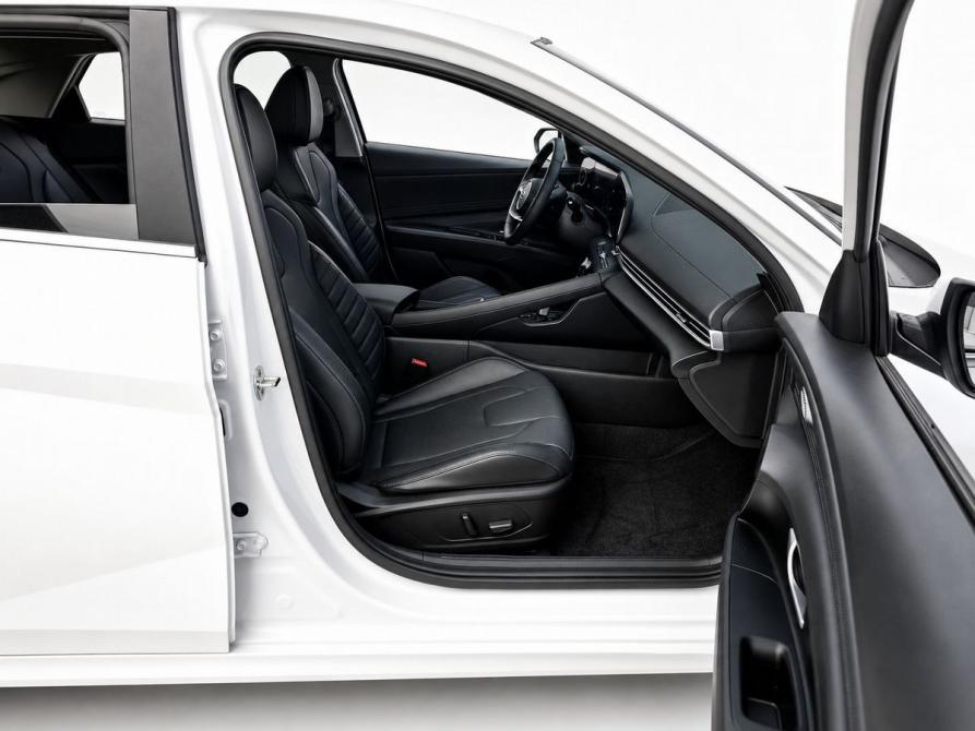 Hyundai Elantra VI (AD) Рестайлинг Ростов-на-Дону  - изображение 9