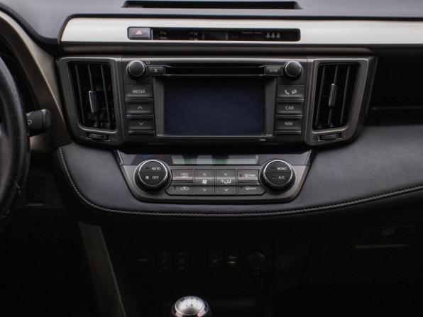 Toyota RAV4 IV (XA40) с пробегом 2013 года, цена 1 687 000 рублей, 221292 км, внедорожник, Автокод Объявления