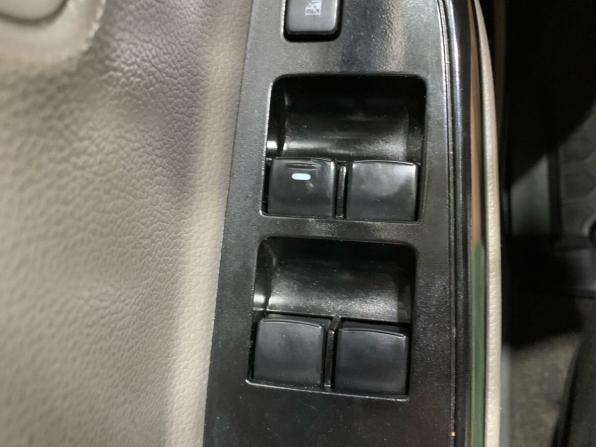 Mitsubishi L200 V с пробегом 2017 года, цена 1 750 000 рублей, 571305 км, offers.body_type.unknown, Автокод Объявления