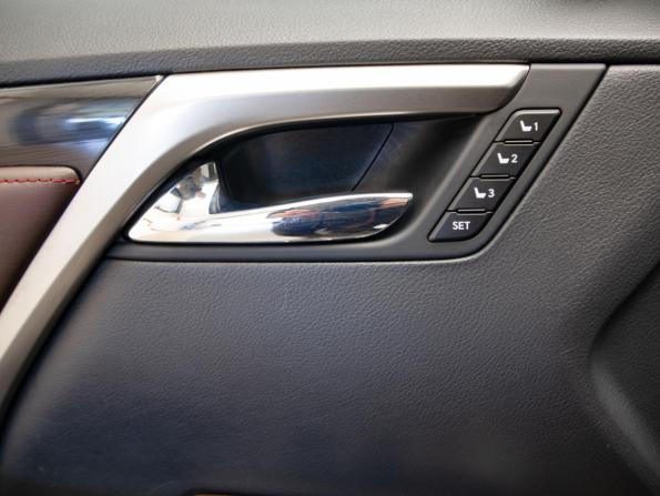 Lexus RX IV Рестайлинг с пробегом 2021 года, цена 4 790 000 рублей, 76000 км, внедорожник, Автокод Объявления