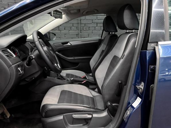 Volkswagen Jetta VI с пробегом 2011 года, цена 950 000 рублей, 252921 км, седан, Автокод Объявления