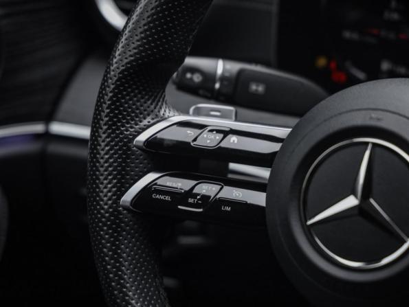 Mercedes-Benz E-Класс V (W213 S213 C238) Рестайлинг с пробегом 2021 года, цена 4 149 000 рублей, 61244 км, седан, Автокод Объявления