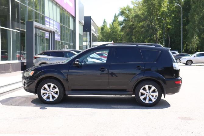 Mitsubishi Outlander II Рестайлинг с пробегом 2011 года, цена 871 000 рублей, 284895 км, внедорожник, Автокод Объявления