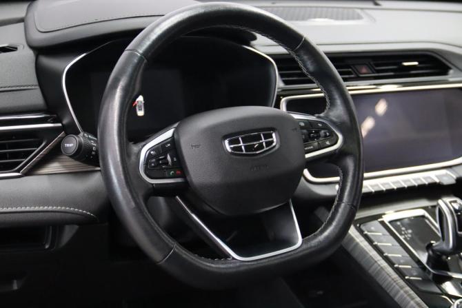 Geely Atlas Pro с пробегом 2022 года, цена 1 795 950 рублей, 113643 км, внедорожник, Автокод Объявления