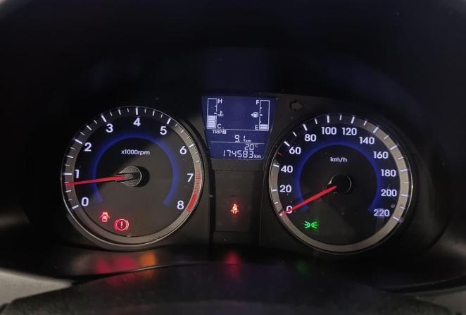 Hyundai Solaris I с пробегом 2014 года, цена 899 000 рублей, 174582 км, хэтчбек, Автокод Объявления