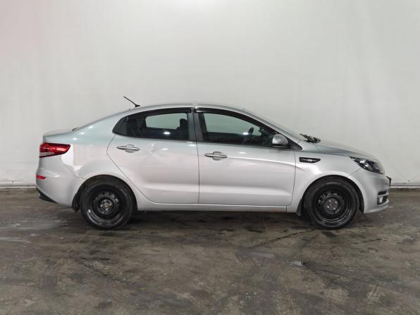 Kia Rio III Рестайлинг с пробегом 2015 года, цена 792 000 рублей, 87794 км, седан, Автокод Объявления