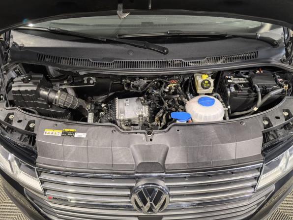 Volkswagen Multivan T6 Рестайлинг с пробегом 2021 года, цена 5 999 000 рублей, 90109 км, минивэн, Автокод Объявления