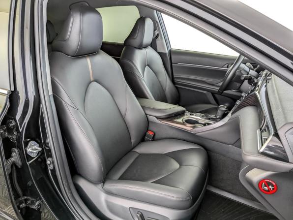 Toyota Camry VIII (XV70) с пробегом 2019 года, цена 3 250 000 рублей, 74811 км, седан, Автокод Объявления