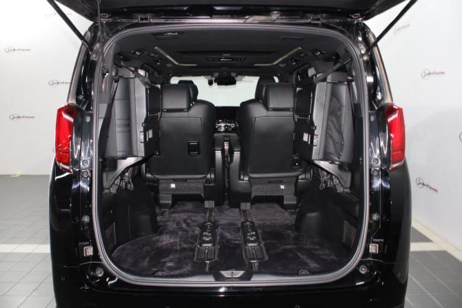Toyota Alphard III Рестайлинг с пробегом 2021 года, цена 5 700 000 рублей, 80903 км, минивэн, Автокод Объявления