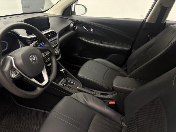 Changan Alsvin с пробегом 2023 года, цена 1 049 000 рублей, 56001 км, седан, Автокод Объявления