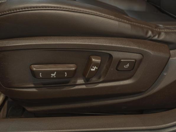 Lexus ES VI Рестайлинг с пробегом 2018 года, цена 2 379 000 рублей, 173556 км, седан, Автокод Объявления
