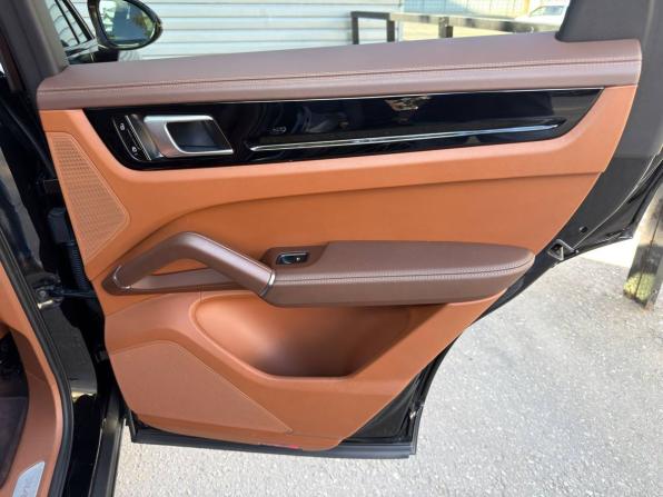 Porsche Cayenne III с пробегом 2019 года, цена 7 990 000 рублей, 45280 км, внедорожник, Автокод Объявления