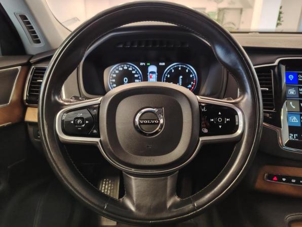 Volvo XC90 II с пробегом 2018 года, цена 3 790 000 рублей, 125043 км, внедорожник, Автокод Объявления