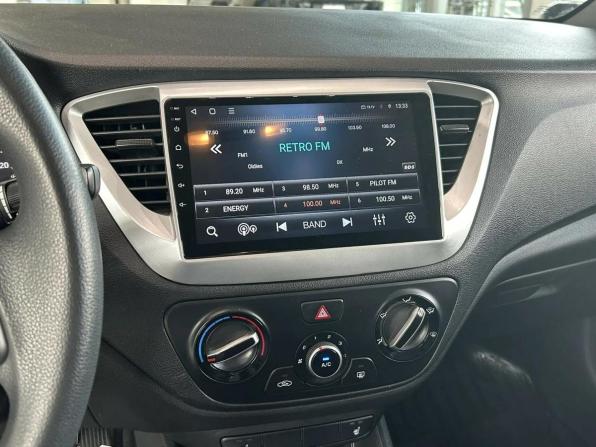 Hyundai Solaris II с пробегом 2018 года, цена 1 295 000 рублей, 80432 км, седан, Автокод Объявления