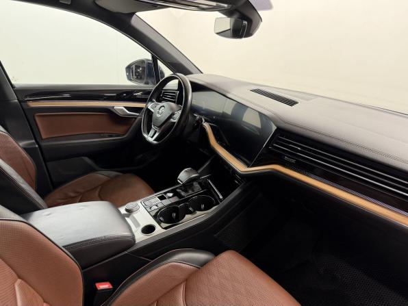 Volkswagen Touareg III с пробегом 2018 года, цена 4 580 000 рублей, 168197 км, внедорожник, Автокод Объявления