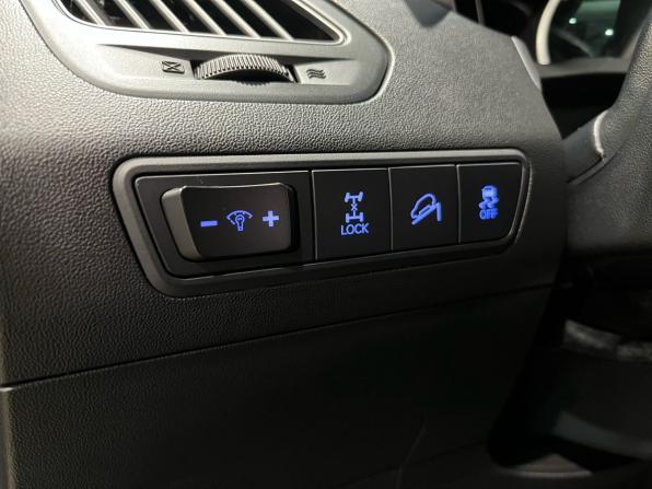 Hyundai ix35 I Рестайлинг с пробегом 2014 года, цена 1 299 000 рублей, 183345 км, внедорожник, Автокод Объявления