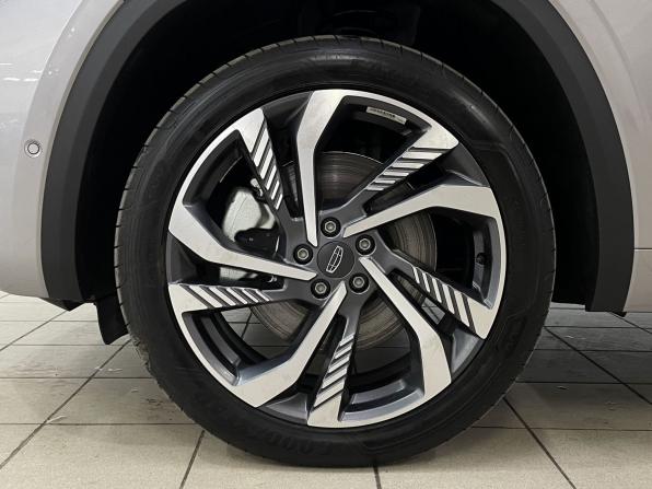 Geely Monjaro I с пробегом 2024 года, цена 3 850 000 рублей, 35 км, внедорожник, Автокод Объявления