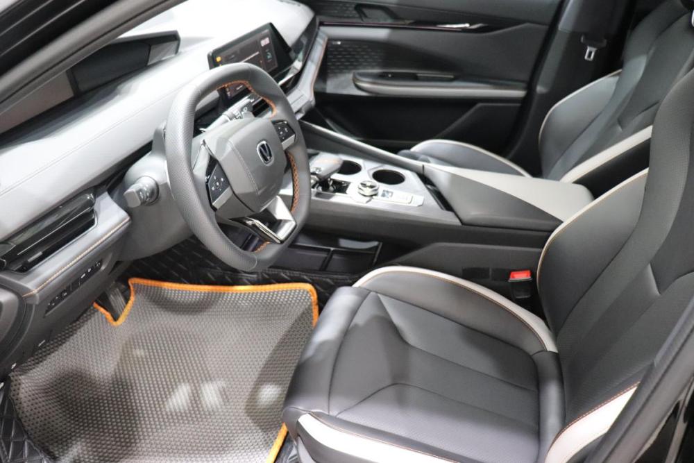 Changan UNI-V I Иркутск  - изображение 17