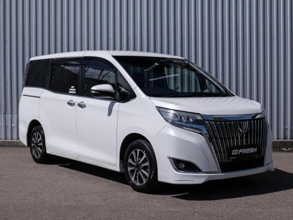 Toyota Esquire I Рестайлинг с пробегом 2018 года, цена 2 249 000 рублей, 168292 км, минивэн, Автокод Объявления
