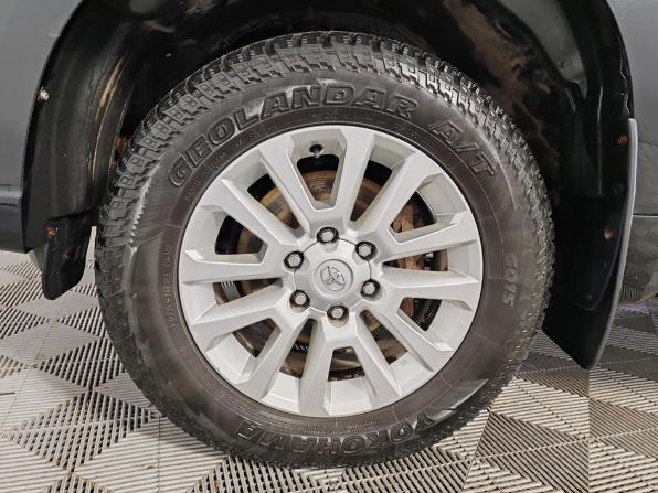 Toyota Land Cruiser Prado 150 Series Рестайлинг 1 с пробегом 2014 года, цена 3 499 000 рублей, 188189 км, внедорожник, Автокод Объявления