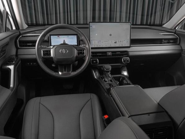 Toyota RAV4 VI (XA60) с пробегом 2026 года, цена 4 999 000 рублей, 34 км, внедорожник, Автокод Объявления