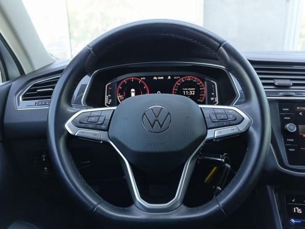 Volkswagen Tiguan II Рестайлинг с пробегом 2021 года, цена 3 049 000 рублей, 165205 км, внедорожник, Автокод Объявления