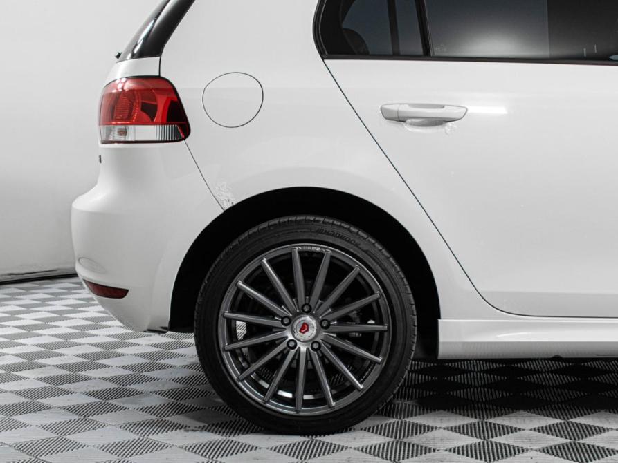 Volkswagen Golf VI Москва  - изображение 17