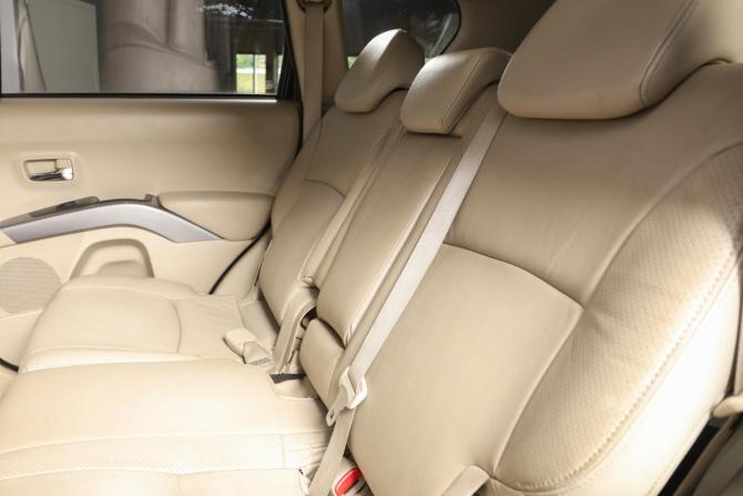 Mitsubishi Outlander II с пробегом 2008 года, цена 999 000 рублей, 205000 км, внедорожник, Автокод Объявления