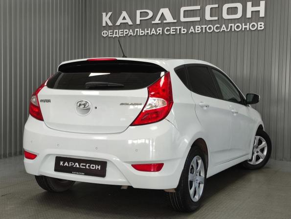 Hyundai Solaris I с пробегом 2012 года, цена 710 000 рублей, 182581 км, хэтчбек, Автокод Объявления