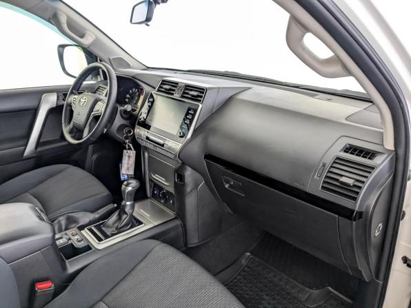 Toyota Land Cruiser Prado 150 Series Рестайлинг 3 с пробегом 2021 года, цена 5 100 000 рублей, 86000 км, внедорожник, Автокод Объявления