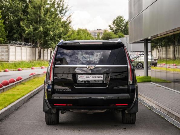 Cadillac Escalade IV с пробегом 2016 года, цена 3 799 000 рублей, 160756 км, внедорожник, Автокод Объявления