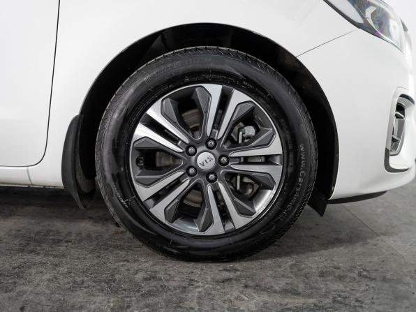 Kia Carnival III с пробегом 2018 года, цена 2 700 000 рублей, 121714 км, минивэн, Автокод Объявления