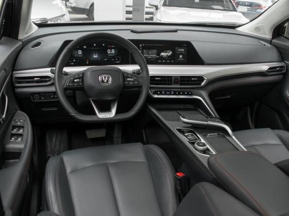 Changan UNI-T I с пробегом 2024 года, цена 2 420 000 рублей, 23478 км, внедорожник, Автокод Объявления