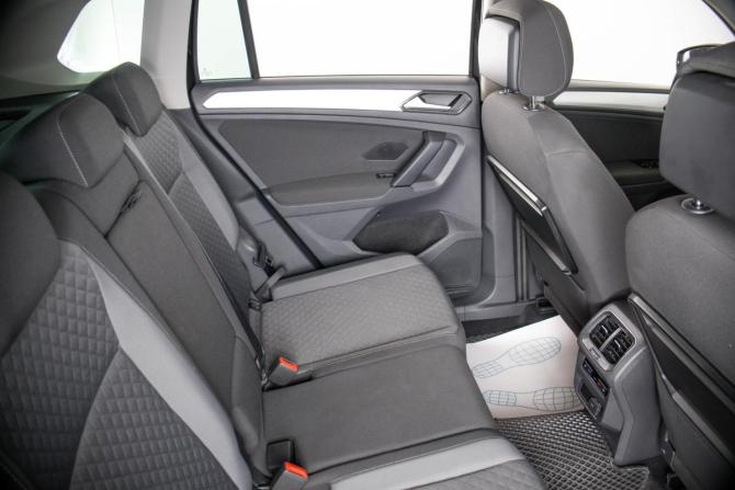 Volkswagen Tiguan II с пробегом 2017 года, цена 2 159 000 рублей, 171037 км, внедорожник, Автокод Объявления