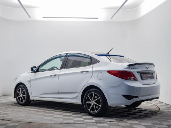 Hyundai Solaris I Рестайлинг с пробегом 2016 года, цена 830 000 рублей, 206072 км, седан, Автокод Объявления