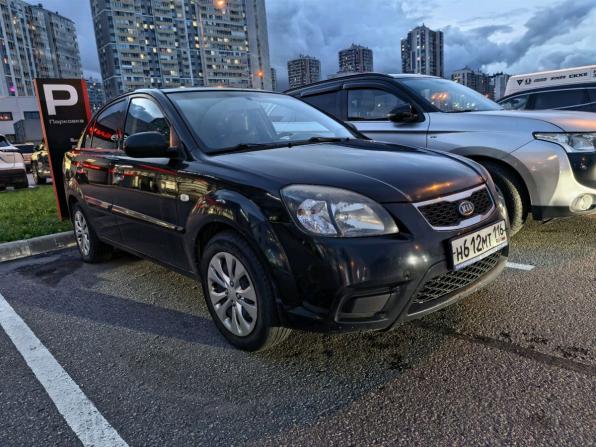 Kia Rio II Рестайлинг с пробегом 2010 года, цена 425 000 рублей, 242119 км, седан, Автокод Объявления