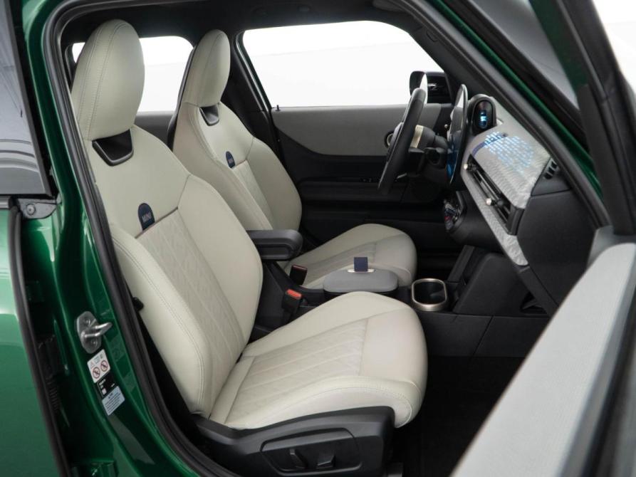 Mini Hatch IV (F65/F66/J01) Москва  - изображение 8