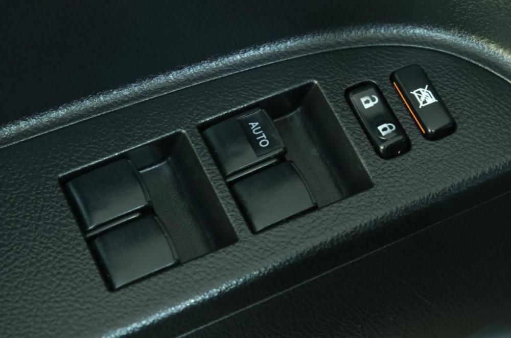 Toyota Highlander II (XU40) Рестайлинг Омск  - изображение 9